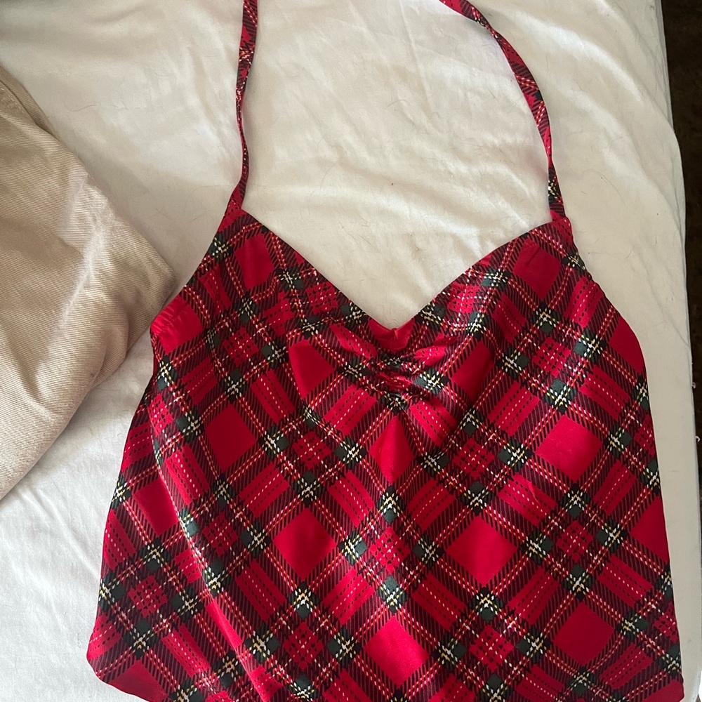 Hollister crop top